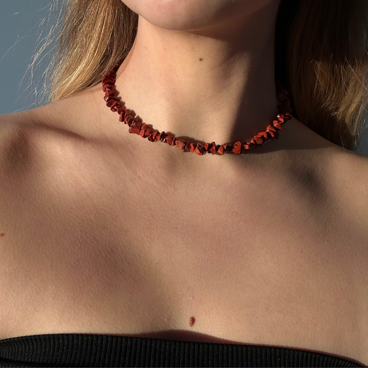 RED JASPER CHIP CHOKER
