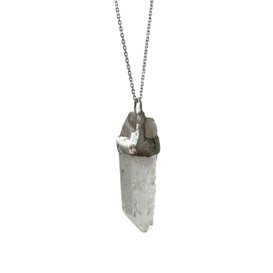 CLEAR QUARTZ PENDANT - 2