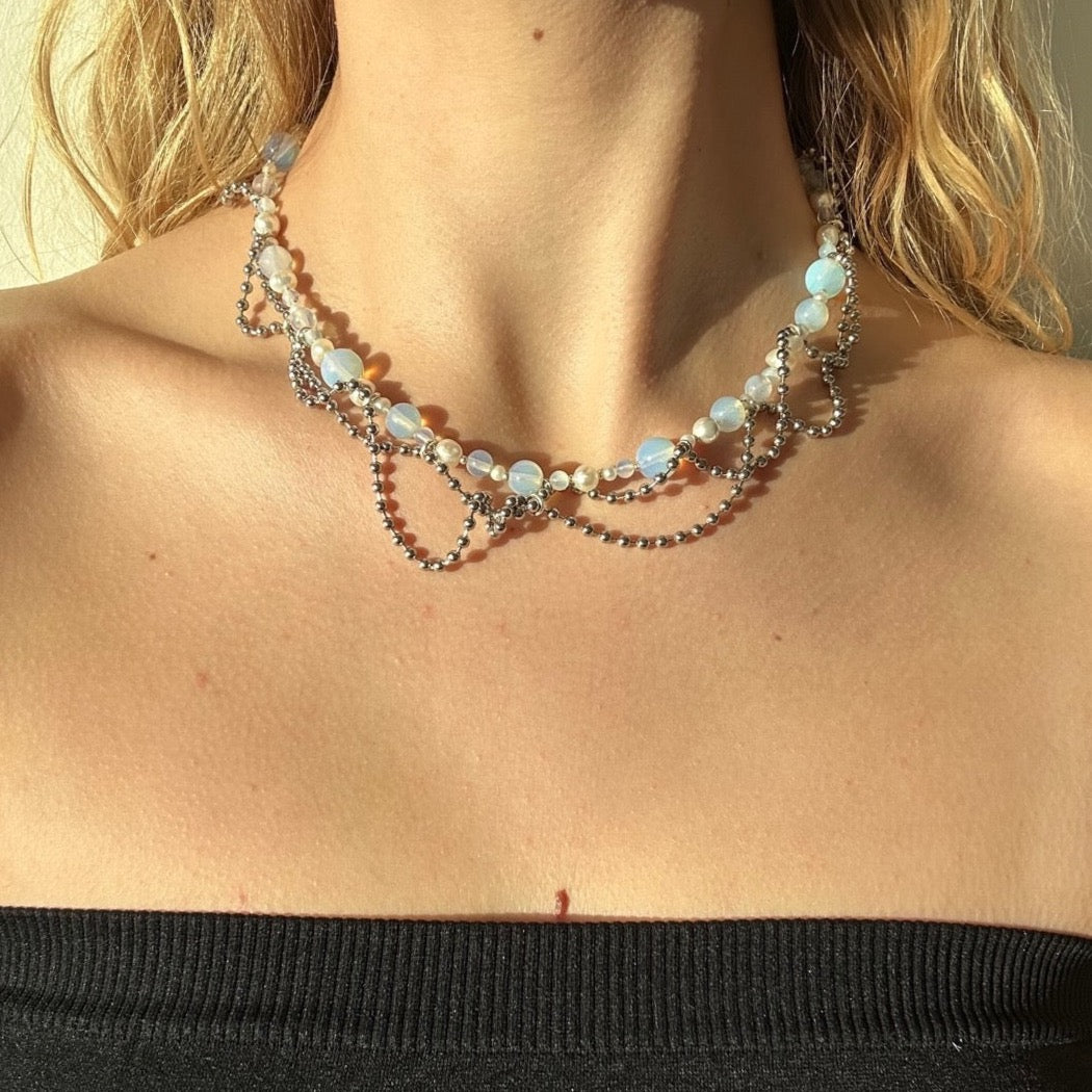 OPAL SILVER BEAD NECKLACE