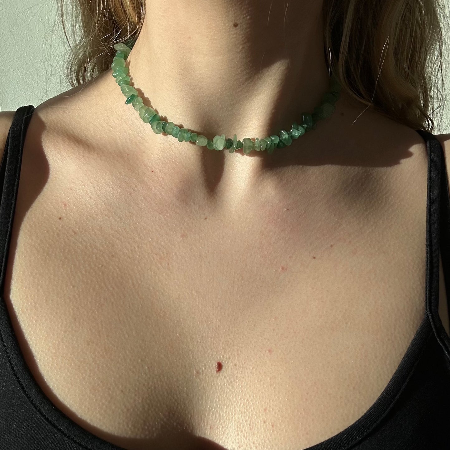 GREEN AVENTURINE CHIP CHOKER