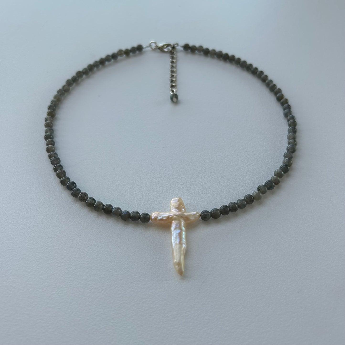 LABRADORITE PEARL CROSS CHOKER