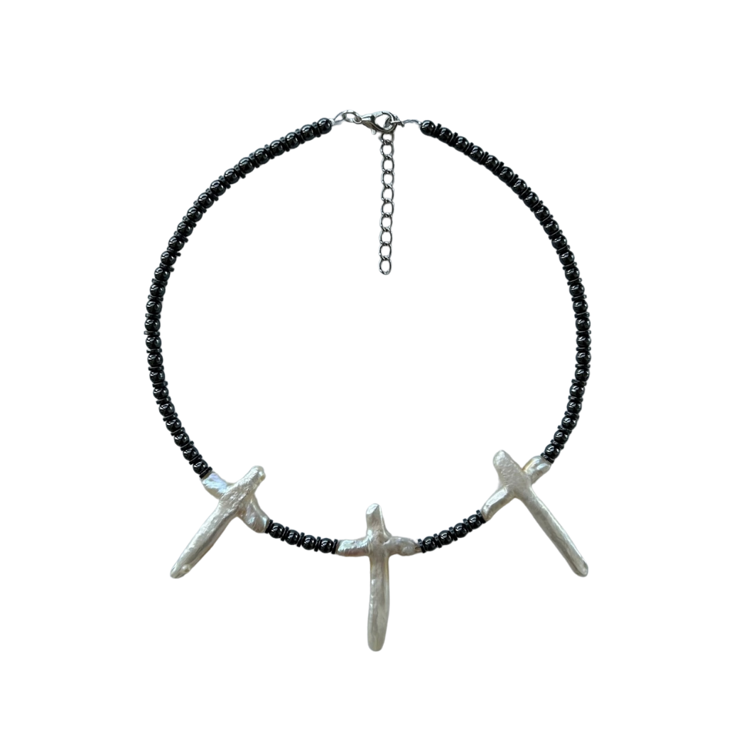 HEMATITE PEARL CROSS CHOKER