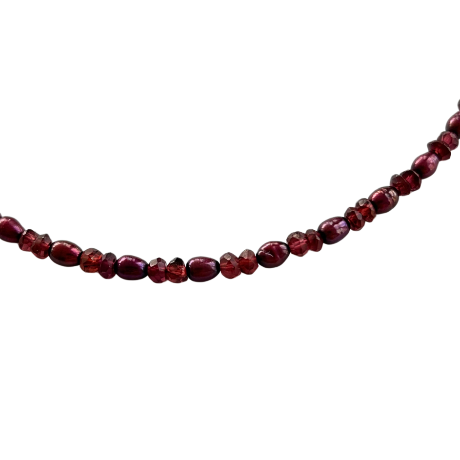 GARNET PEARL CHOKER