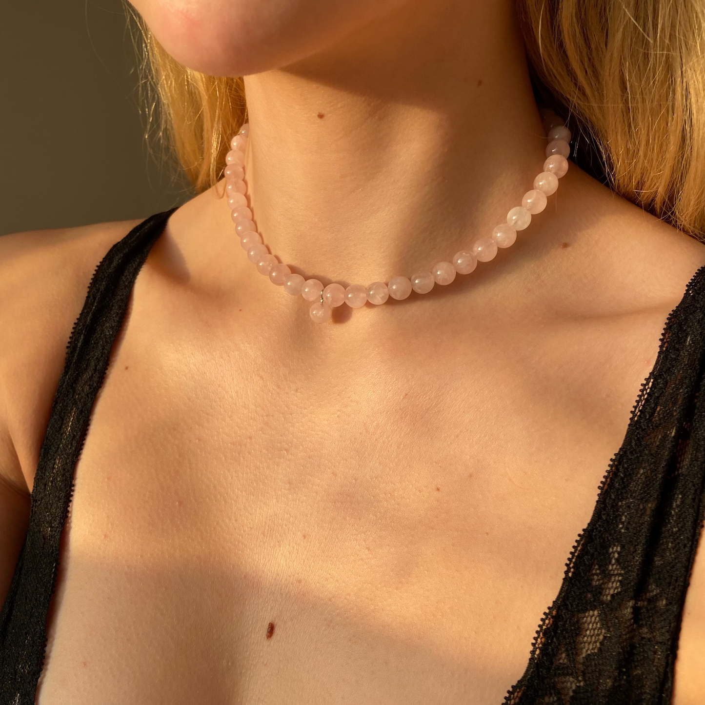 ROSE QUARTZ NECKLACE