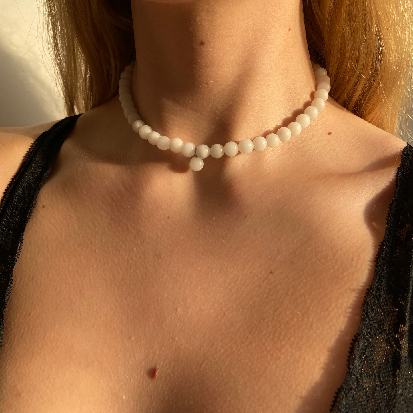 WHITE JADE NECKLACE